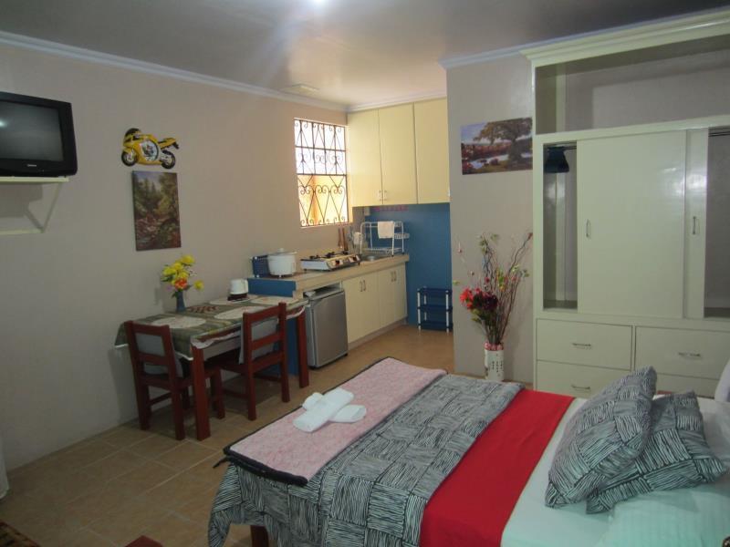 Lyn'S Do Drop Inn Transient House باغيو الغرفة الصورة