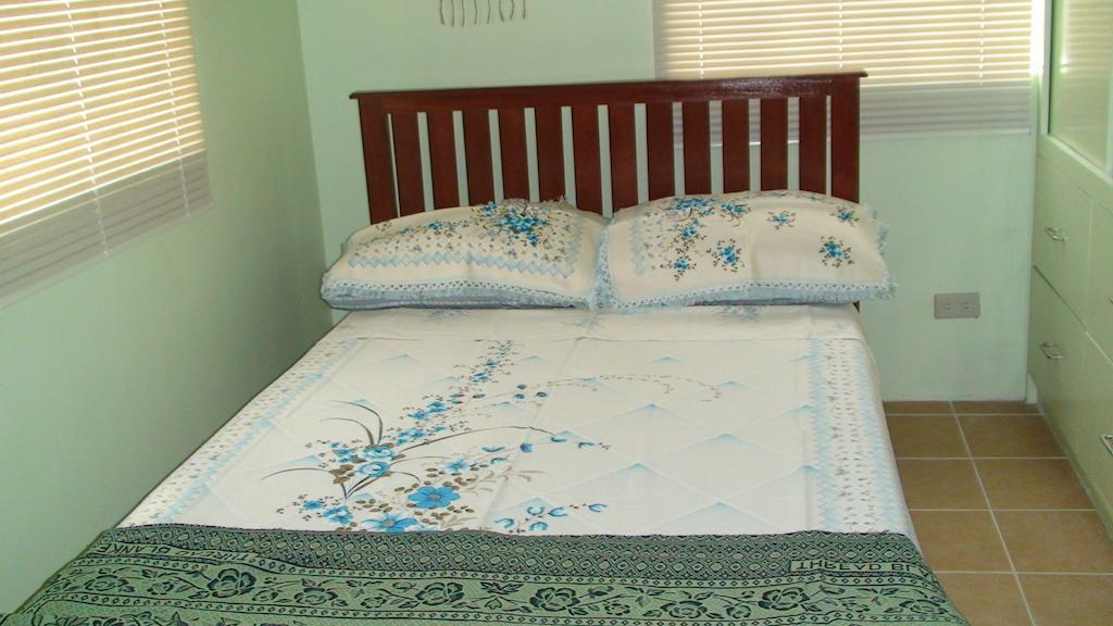 Lyn'S Do Drop Inn Transient House باغيو الغرفة الصورة